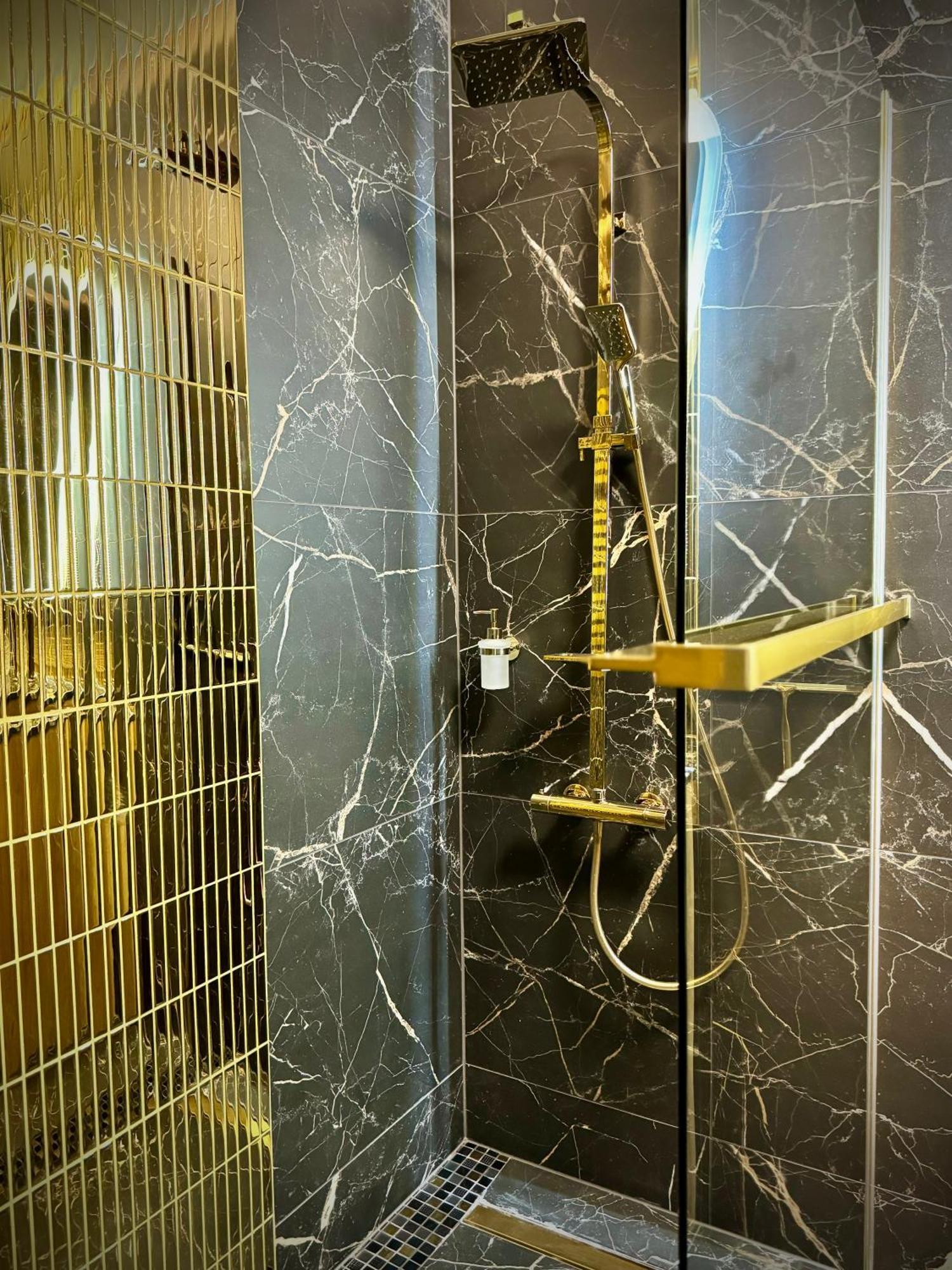 Golden Park Aparthotel Szczecin Exterior photo